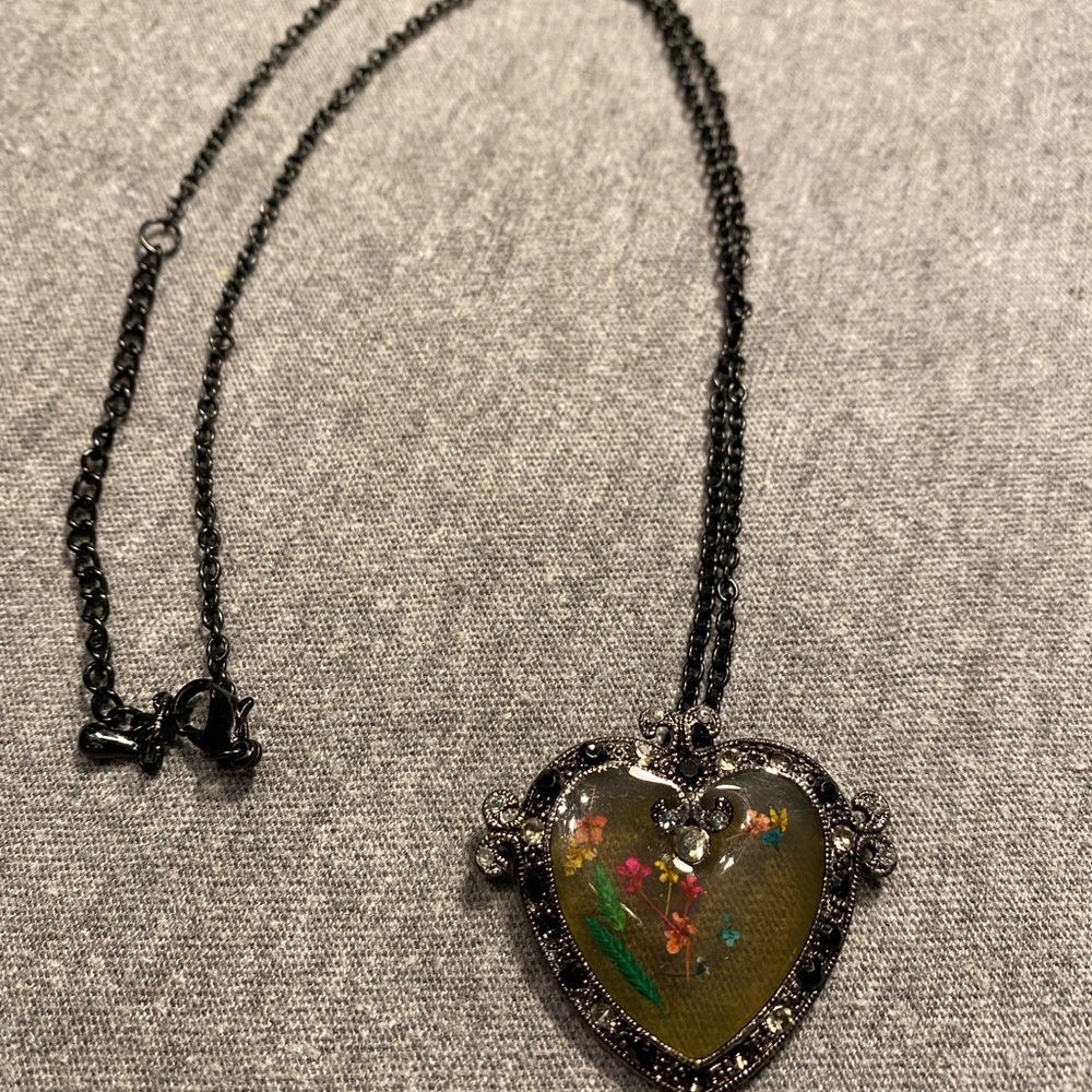 Black Colored Necklaces